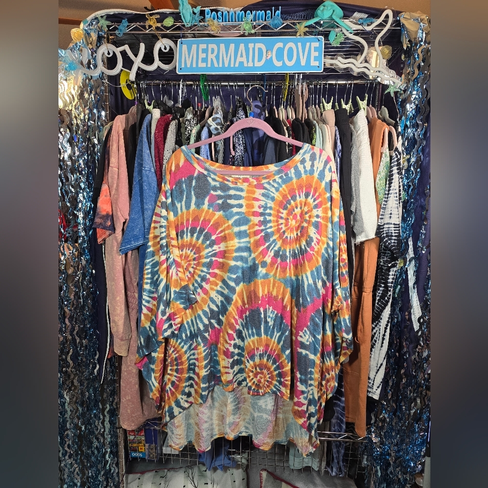 #0443 1X+ NEW ANDRÈE BY UNIT Boho Oversized Dohlman Slv Top 42ptp 26-33Lng SOFT